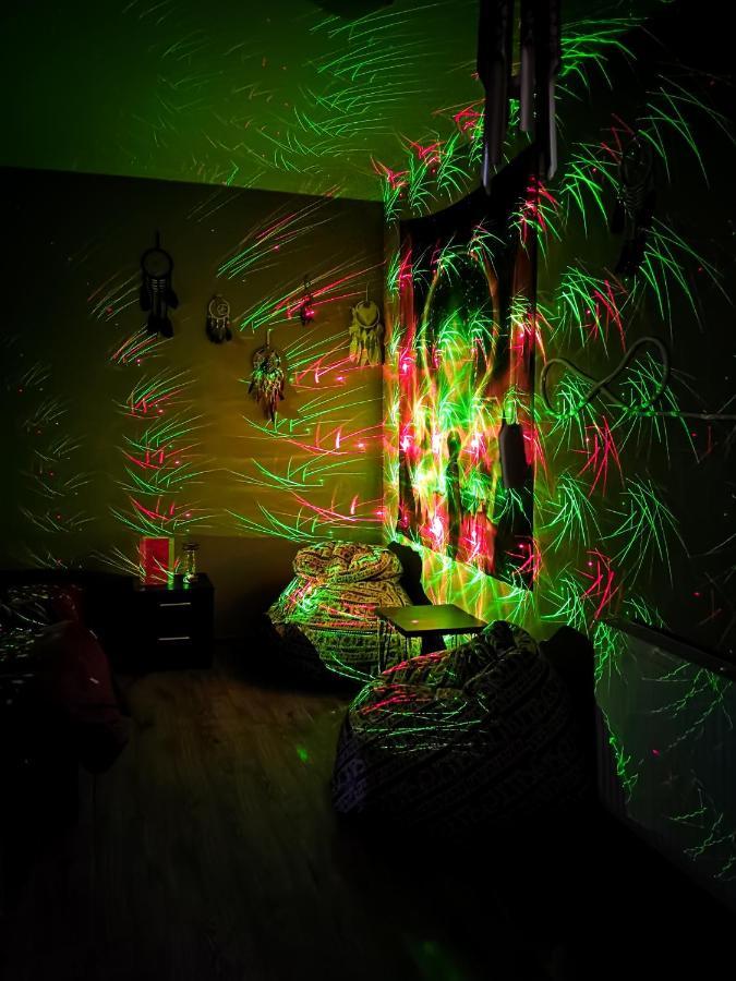 Myvibe Hotel Tbilisi Buitenkant foto