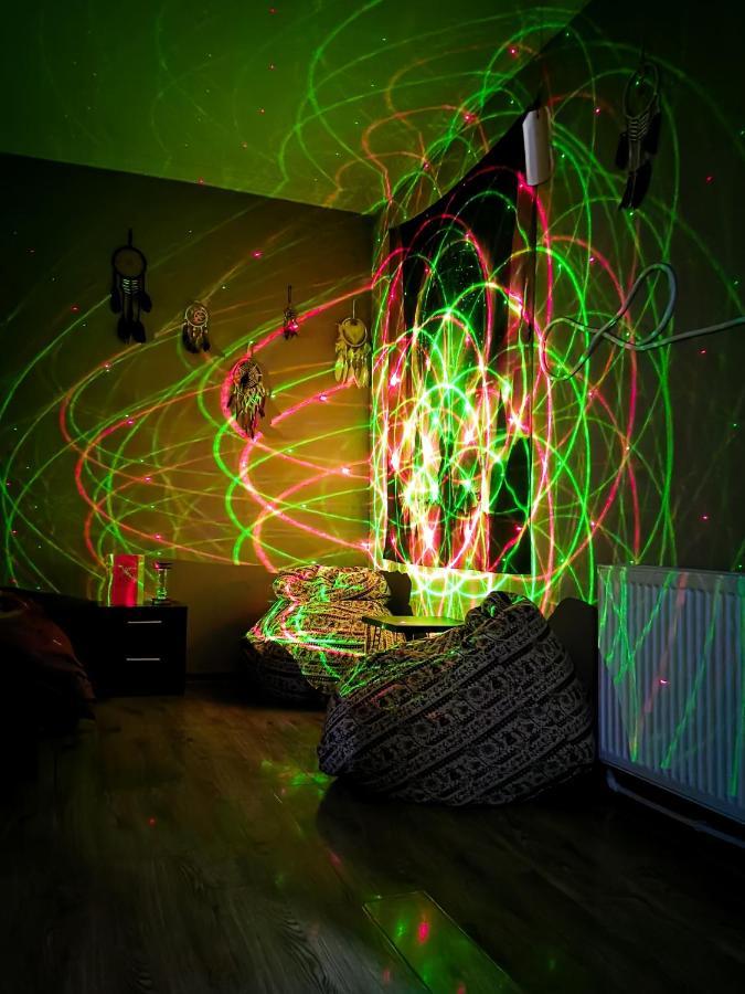 Myvibe Hotel Tbilisi Buitenkant foto
